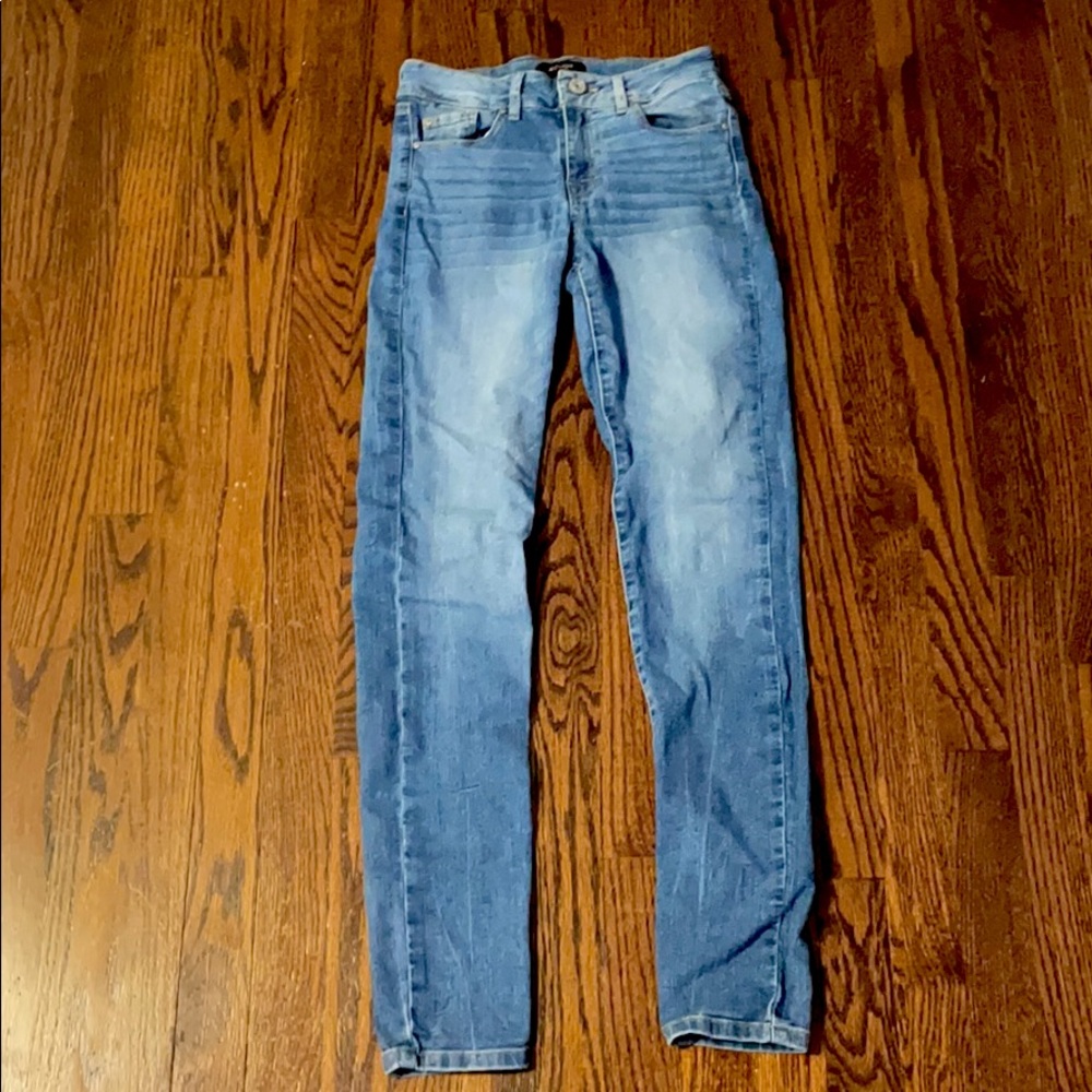 Charlotte Russe Refuge brand skinny jeans- size 0